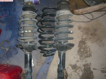 Se venden dos amortiguadores de golf 2 g60