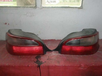 Se venden faros trasero saxo vts
