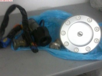 Llavines y tapa deposito de 206 gti