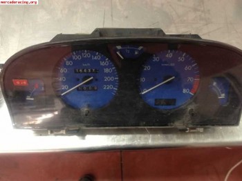 Se venden cuentakilometros de saxo y 106