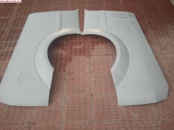 Aletas traseras focus rs en fibra