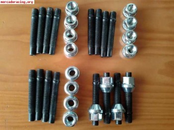 Juego esparragos y tuercas renault. . .