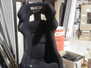 Se venden backets sparco pro 2000 y circuit