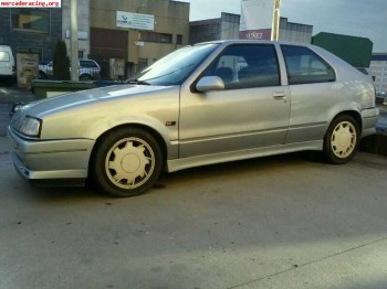 Piezas de 19 16v y clio 16v 