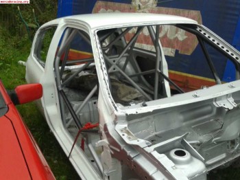 Se vende carroceria de clio sport
