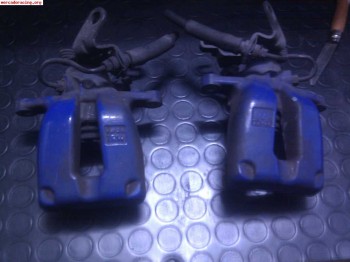 Pinzas traseras de golf 5 r32