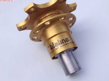 Piña extraccion rapida volante.