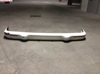 Defensa delantera de ford fiesta xr2 mk2 año 84 blanca