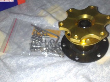 Piña extraible dorado/negro