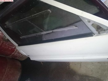 Puertas de saxo vts con metacrilato.