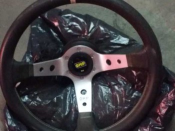 Volante omp piel vuelta con piña para 206