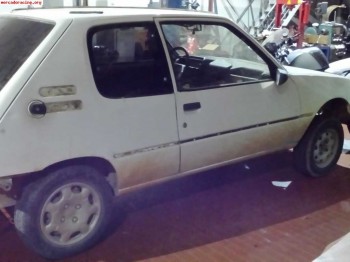Carrocería peugeot 205 