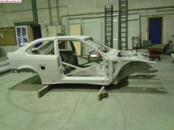 Vendo carroceria bmw compact 323ti lista para montar