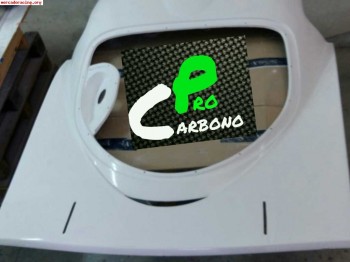 Venta de piezas de carbono y fibra para coches de rally