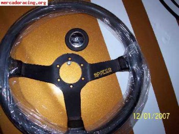 Volante sparco desplazado