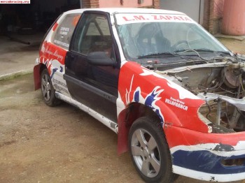 Carroceria de saxo con golpe y sin documentacion