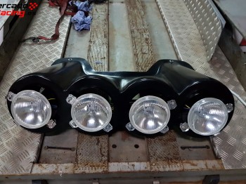 Parrilla de faros delantera