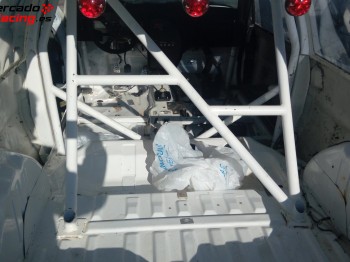 Carrocería de saxo con barrras