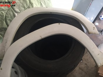 Aletines delanteros originales peugeot 205 rallye