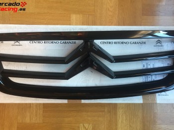 Citroen c2 gt, calandra y embellecedores de defensa .