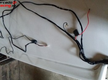 Vendo foco de led 120w y 22 pulgadas