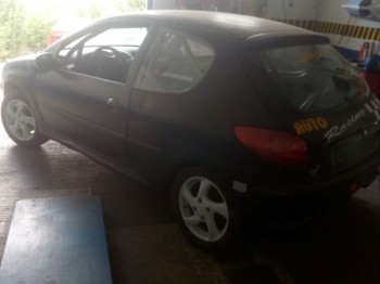 Carrocería peugeot 206 600e