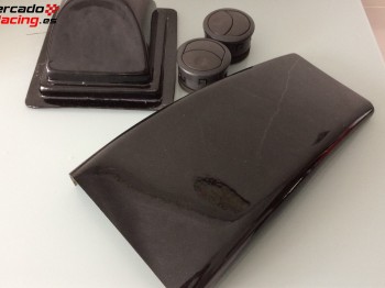 Entrada de aire de fibra con aireadores 80€ 