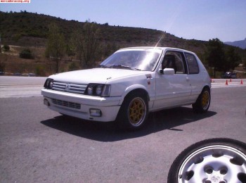 Carrocería nueva 205 gti gra