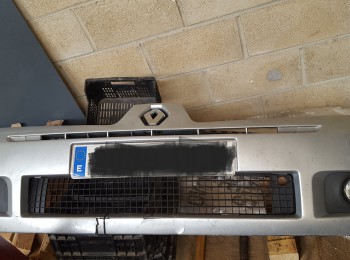 Paragolpes delantero clio sport fase 2. varios carroceria.