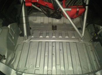 Carroceria con pequeño golpe procedente de saxo trofeo