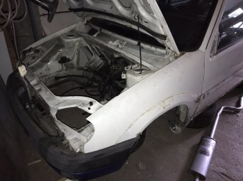 Carrocería citroen saxo