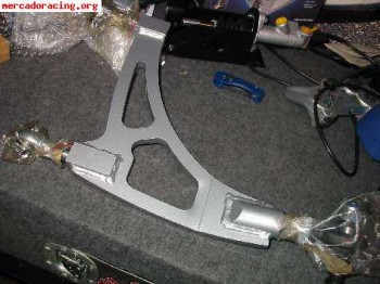 Brazos de competicion con rotulas uniball 205/309gti