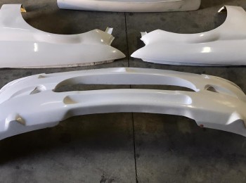 Vendo aletas  y defensa delantera de escort wrc 