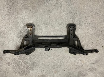 Cuna peugeto 205 rallye