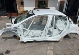 Carrocería de clio v rally