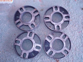 Vendo 4 separadores momo 20mm 4x100