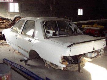 Vendo piezas de sierra cosworth tracción trasera