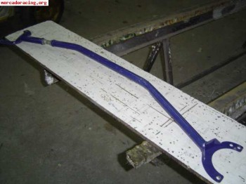 Vendo barra torretas peugeot 306