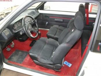 Vendo interiores completos de 205 rallye