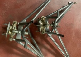 Triângulos monobraço semog